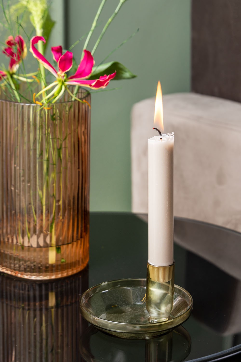 Candle Holder Tub - Present Time Candlestick